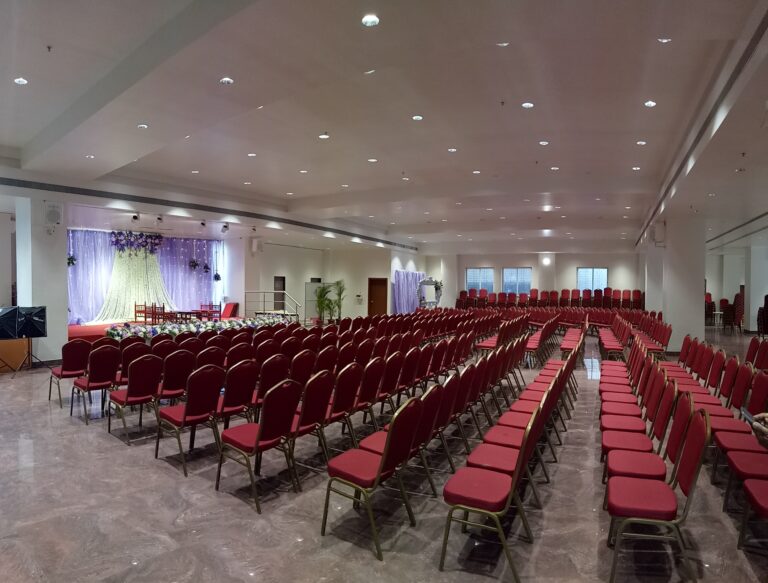 H2 Sitting Different Angle 768x583